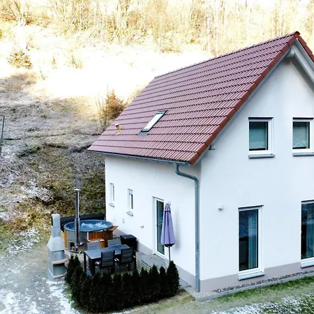 Holiday home Frankenwald - Mit Privaten Whirlpool Wilhelmsthal